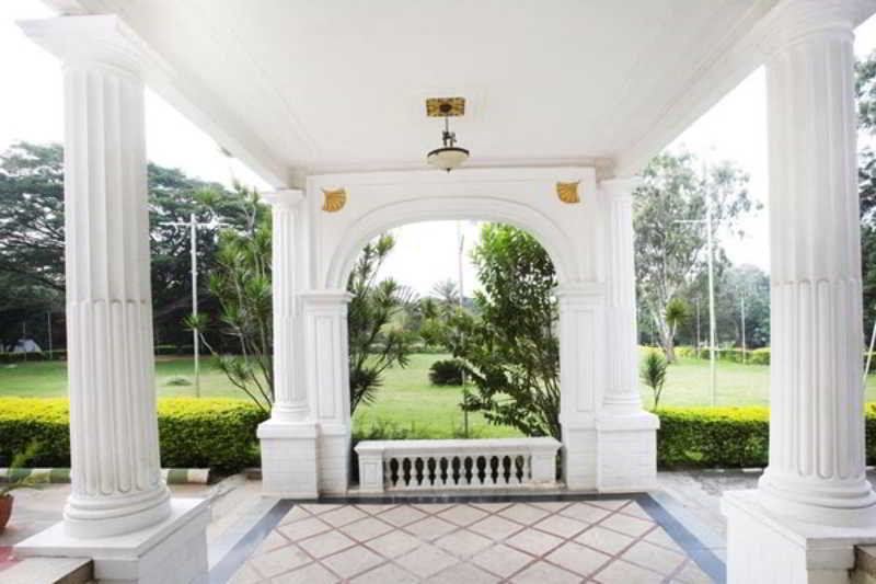 Jayamahal Palace Bangalore Luaran gambar